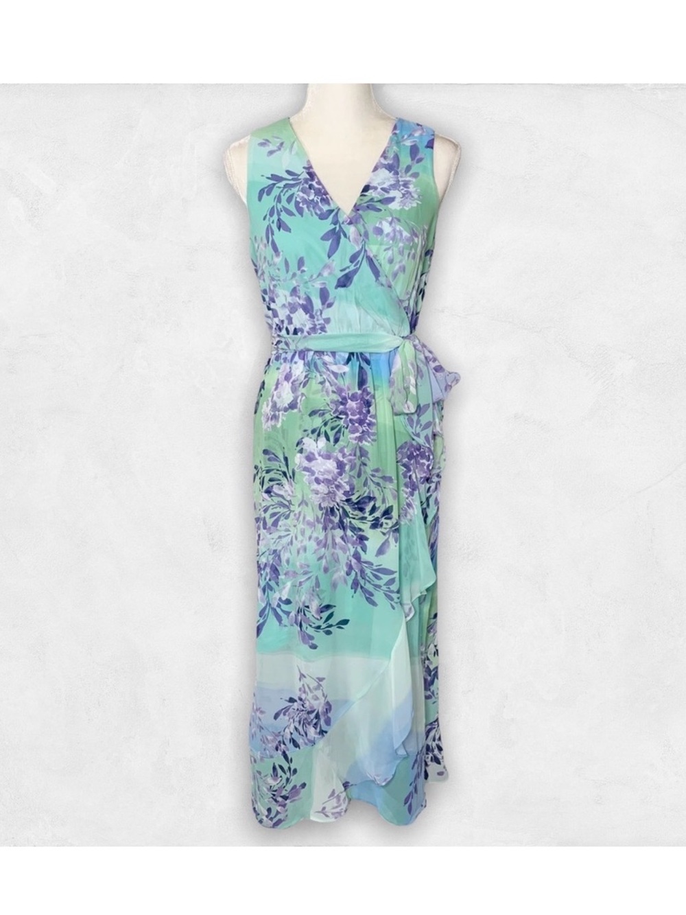 Like  new watercolor Maxi Dress